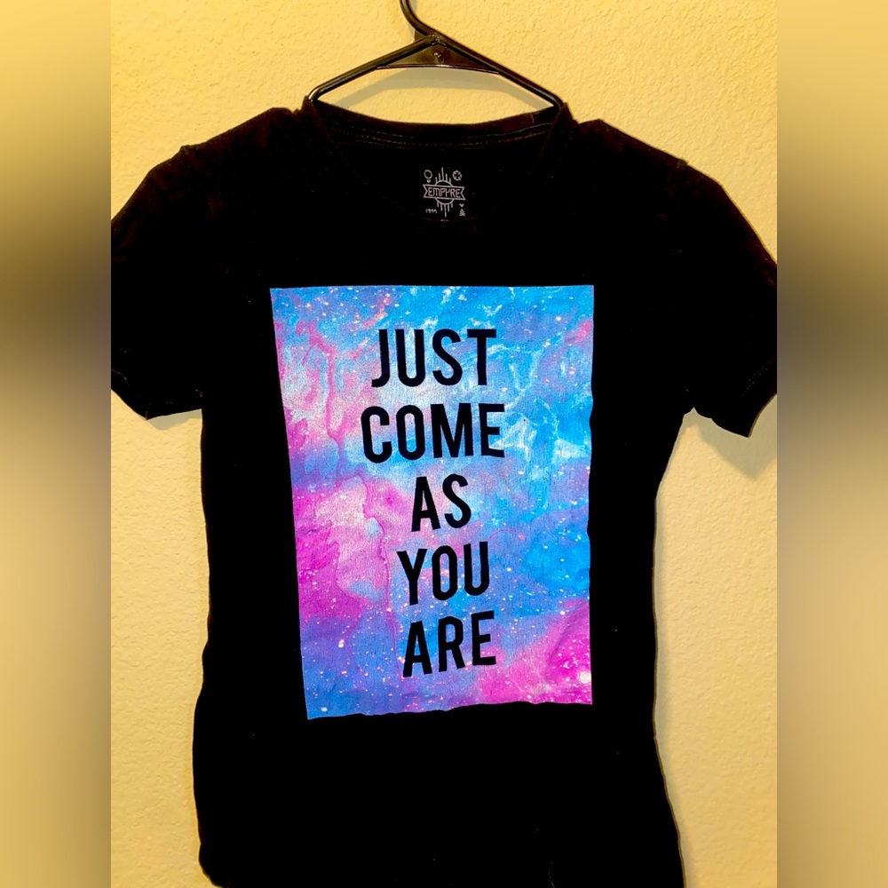 Graphic women’s t shirt